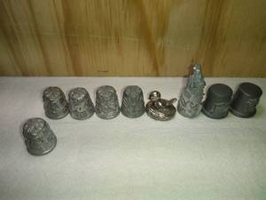 lot 189 image: 9 four Season Thimbles and other Assorted Pewter Thimbles