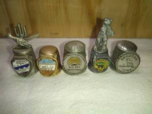 lot 193 image: 5 Best Quality Pewter Souvenir Thimbles