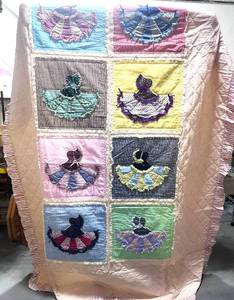 lot 40 image: Pink Sunbonnet Quilt with Pillow Sham FullTwin 80X99  Hand Stitched.