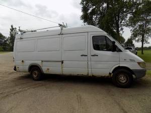 2006 Dodge Sprinter Van – Tall