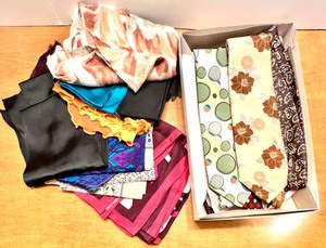 lot 43 image: Vintage Scarf and Tie Collection - Liz Claiborne, Paul Harris, Jones New York, Les Olivades & More