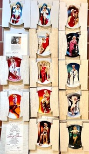 lot 163 image: Set of 13 Limited Edition Marilyn Monroe Collector Plates by Chris Notarile with Certificates