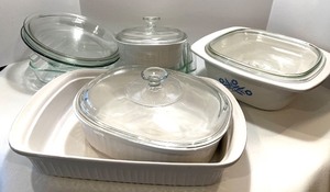 lot 175 image: Collection of CorningWare and Pyrex Bakeware with Glass Lids
