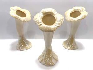 lot 195 image: Set of 3 Belleek Ireland Porcelain Flower Trumpet Bud Vases
