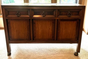 lot 14 image: Basic-Witz Vintage Wooden Sideboard Buffet with Drawers and Cabinets on Casters