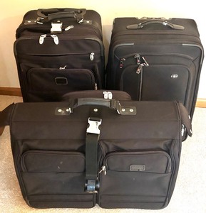 lot 64 image: Set of 3 Rolling Black Softside Suitcases with Handles