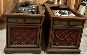 lot 281 image: Vintage Magnavox Stereo Console Tables with Garrard Turntable and Assorted Vinyl Records