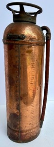 lot 326 image: Vintage Reliance Copper Fire Extinguisher by WS Nott Company