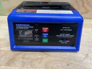 lot 105 image: CEN-TECH 21050 Amp, 12V Analog Charger with Engine Start (08112555)