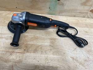 lot 147 image: WARRIOR 10 Amp, 7 in. Variable-Speed Rotary PolisherSander (08122540)
