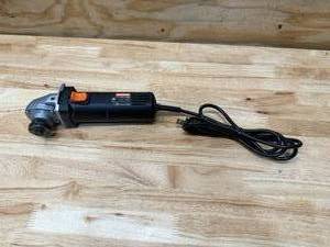 lot 173 image: Warrior 4-12 Angle Grinder (08132530)
