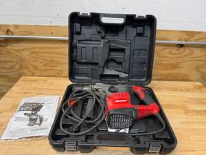 lot 38 image: Bauer Variable Speed 1-916 SDS max-type rotary hammer kit (081325150)