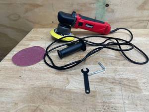 lot 194 image: BAUER 5.7 Amp, 6 in., 8 mm Short-Throw Random Orbit DA PolisherSander (08142569)