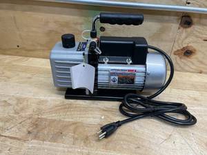 lot 198 image: PITTSBURGH 3 CFM, 2-Stage Vacuum Pump (081425140)