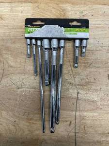 lot 214 image: PITTSBURGH Wobble Socket Extension Set, 9-Piece (08142515)