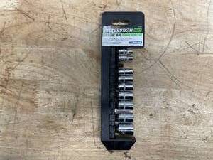 lot 215 image: PITTSBURGH PRO 14 in. Drive Metric High-Visibility Socket Set, 10-Piece (0814259)