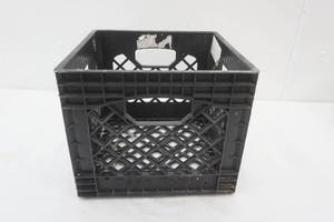 lot 67 image: Dean Foods Milk Crate