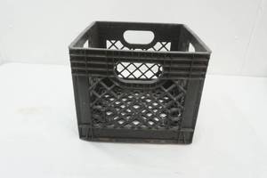 lot 68 image: Dean Foods Milk Crate