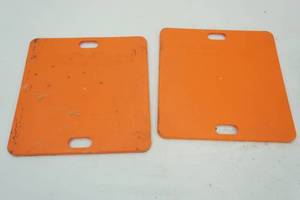 lot 90 image: Jack Pads- 14 square 2ct