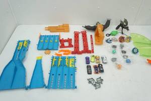 lot 114 image: Race Car track & Beyblade