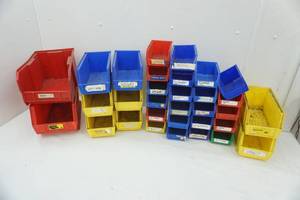 lot 134 image: Hardware storage bolt bins