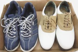 lot 228 image: Womens Golf Shoes & Bowling Shoes Size 6