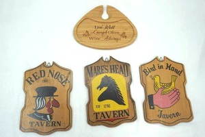lot 288 image: Wooden Tavern Signs (3ct)