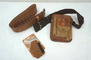 lot 302 image: Leather Utility Belt & other leather accessories
