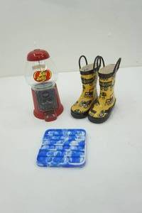 lot 399 image: Jelly Belly Glass Jar, Toddler Size 4 Rain Boots, pop-it toy