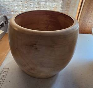 lot 62 image: Hand-Turned Box Elder Vase and Maple Bowl Set by J. Leck
