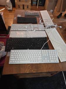lot 75 image: Lot of 8 Assorted Wired and Wireless Computer Keyboards