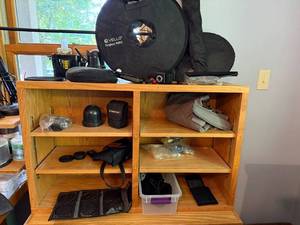 lot 117 image: Assorted Photography Lighting and Camera Accessories Collection