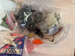 lot 142 image: Large Assortment of Electronics Small Parts and Accessories