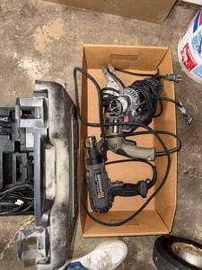 lot 275 image: Porter-Cable Oscillating Tool Kit, Heat Gun and Rotary Tools Set