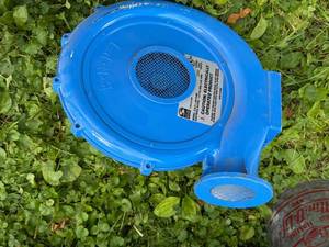 lot 339 image: Spin Master ENP-1 Air Pump Electrically Operated Blower