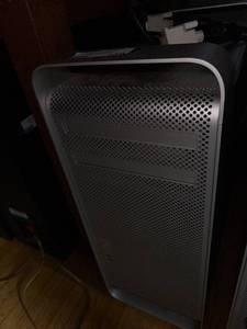 lot 159 image: Apple Mac Pro Desktop Tower with MSI Graphics Card