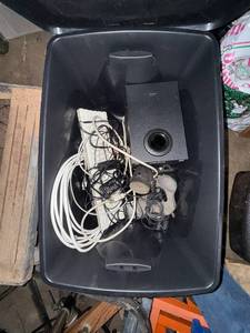 lot 185 image: Lot of Assorted Electronics Including Keyboard, Bose Speaker, and Cables