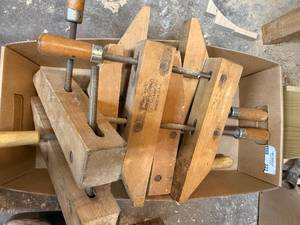 lot 222 image: Set of 4 Jorgensen Wood Hand Screw Clamps with Wooden Handles