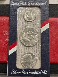 lot 15 image: 1976-S Bicentennial Silver Set Uncirculated