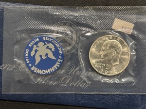 lot 17 image: 1972-S Eisenhower Silver Dollar Uncirculated