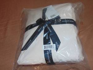 lot 22 image: Cal King Blush 100% Extra Long Staple Cotton Percale Bed Sheets Set