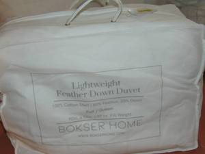 lot 82 image: Full  Queen Feather & Down Duvet Comforter Insert  BOKSER Home