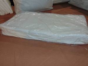 lot 83 image: 12 Pack BOKSER HOME BH70109 White Bath Towel 25 X 54