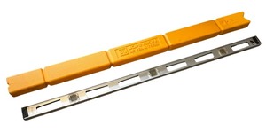 lot 178 image: Johnson Level & Tool 48-Inch Aluminum Box Level with Case
