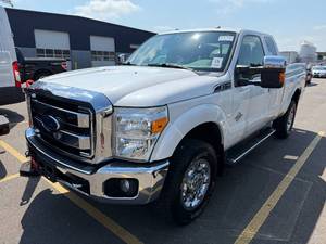 lot 9 image: 2012 Ford F-350 Lariat Powerstoke Diesel 4x4