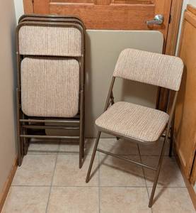 lot 107 image: Samsonite Card Table Set