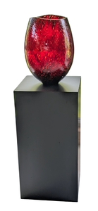 lot 1 image: Gorgeous Kjell Engman Art Glass Dino Vase for Kosta Boda and Stand