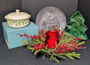 lot 125 image: Christmas Servingware and Centerpiece