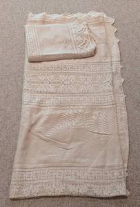 lot 132 image: Pretty Crochet Lace Tablecloth and Runner
