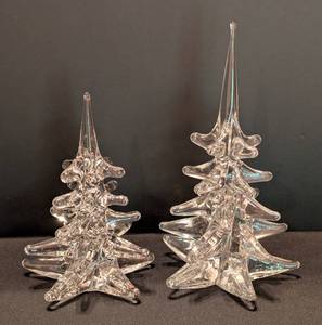 lot 60 image: Pair of FM Ronneby Sweden Crystal Trees